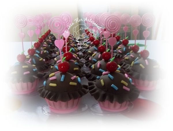 CUPCAKES DE BISCUIT CHOCOLATE